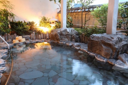 湯村温泉を使った大浴場